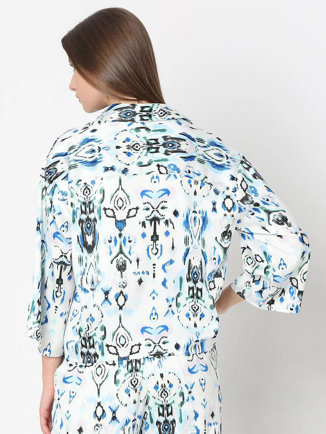 White Abstract Print Co-Ord Set Shirt - Image 4