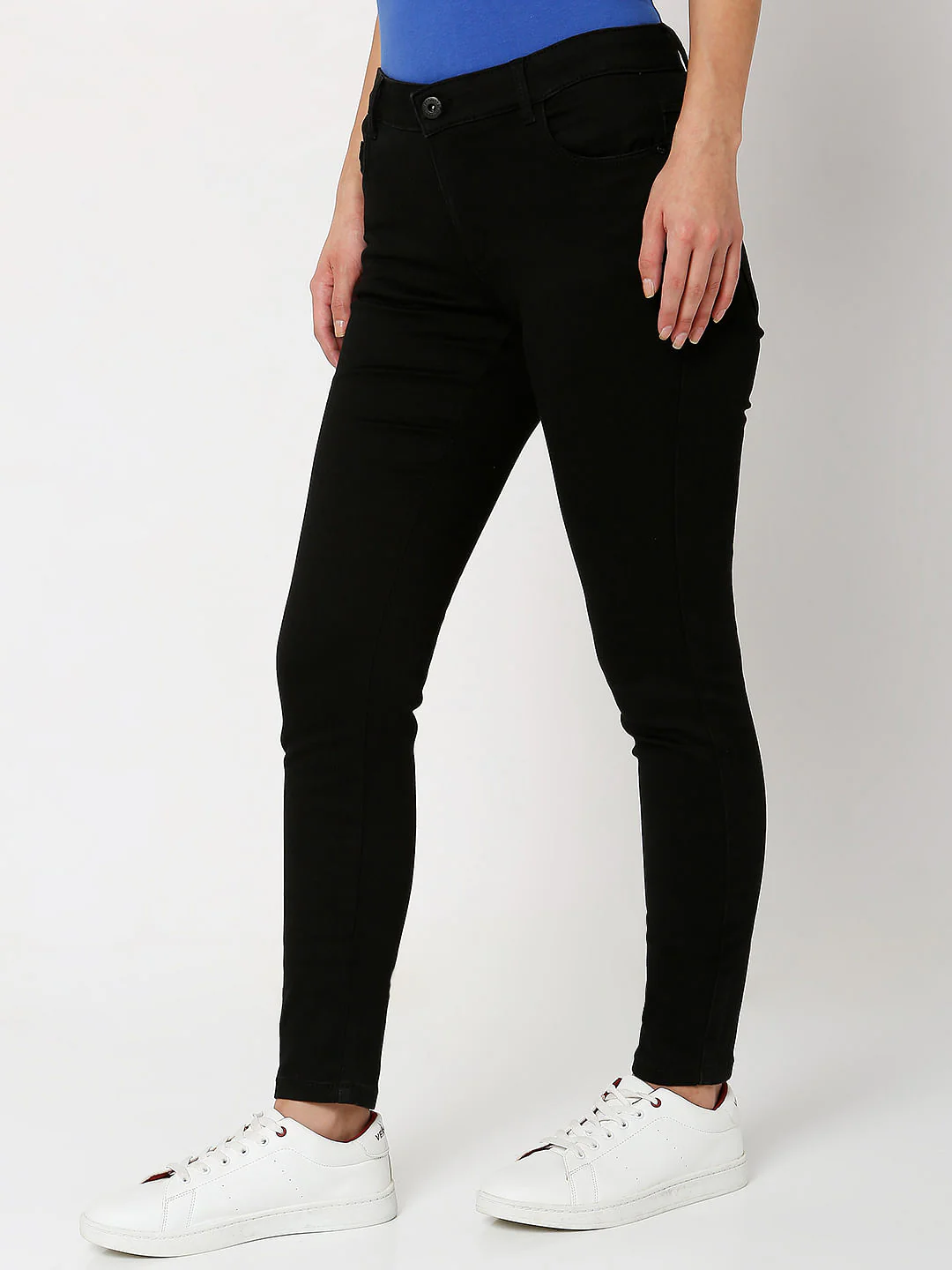 Black Mid Rise Wendy Skinny Jeans - Image 2