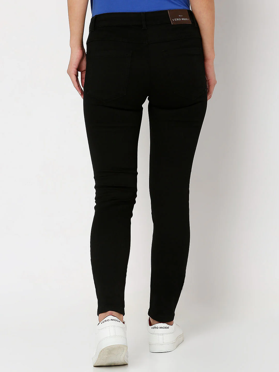 Black Mid Rise Wendy Skinny Jeans - Image 3