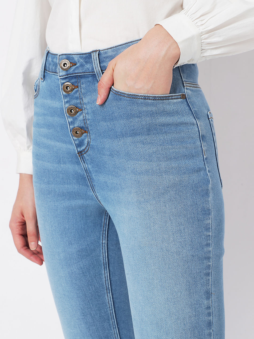 Light Blue High Rise Buttoned Wendy Skinny Jeans - Image 5