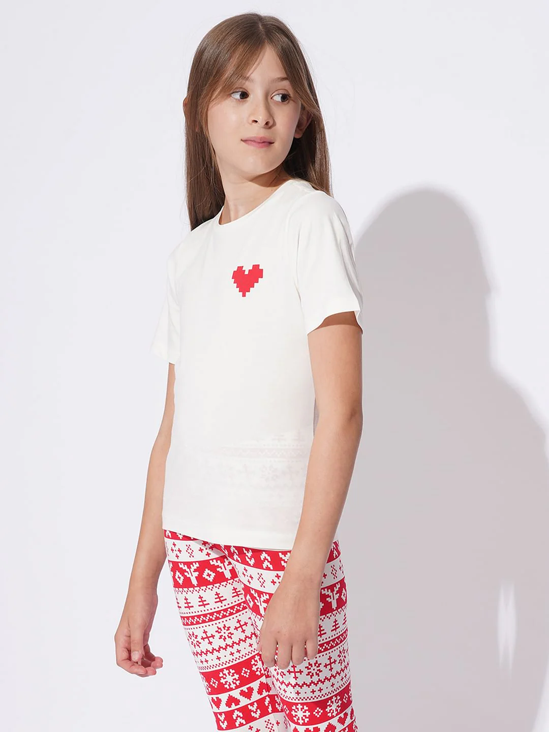 Girls White & Red Christmas Printed Co-Ord Set - Image 3