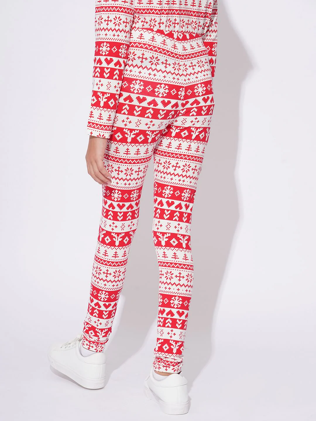 Girls White & Red Christmas Printed Co-Ord Set - Image 4
