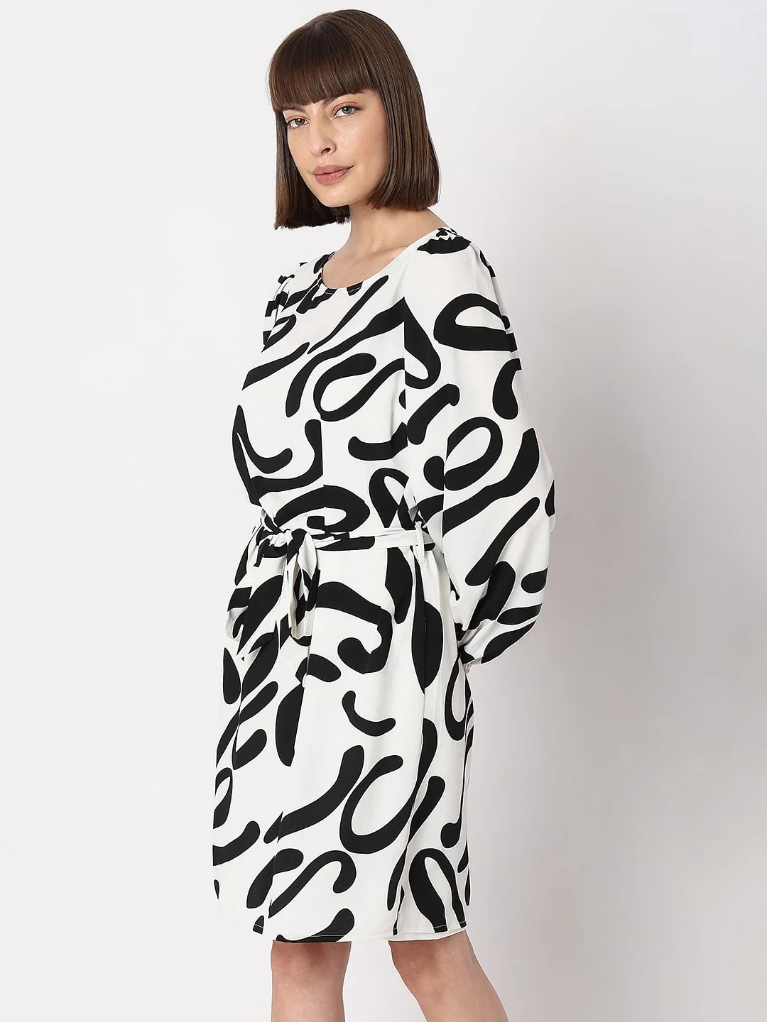 White Doodle Print Shift Dress - Image 3
