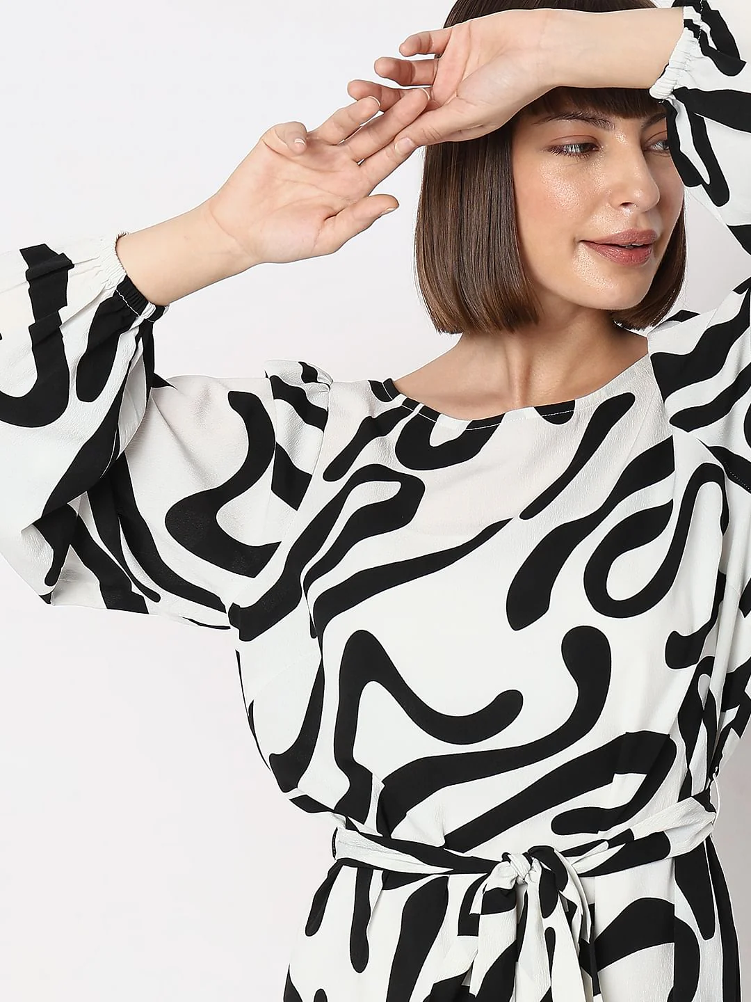 White Doodle Print Shift Dress - Image 6