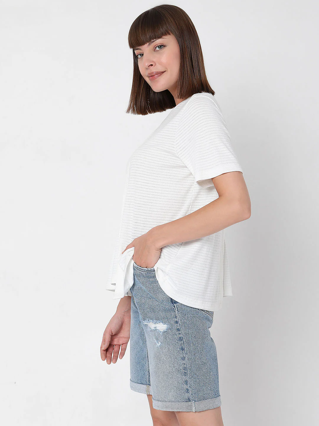 White Textured T-Shirt - Image 3