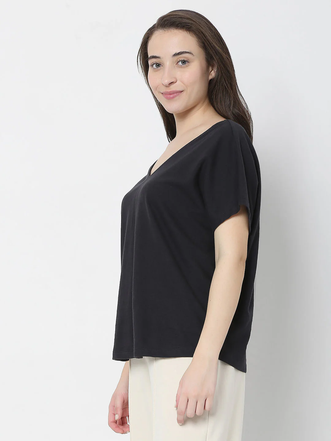 Black Solid T-Shirt - Image 3