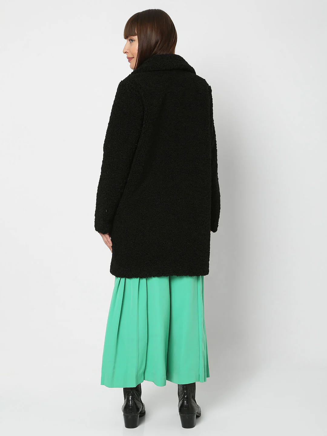Black Teddy Jacket - Image 4
