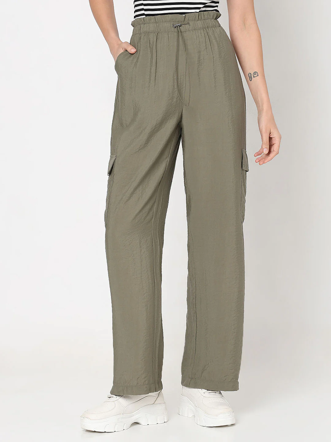 Green High Rise Cargo Pants - Image 2