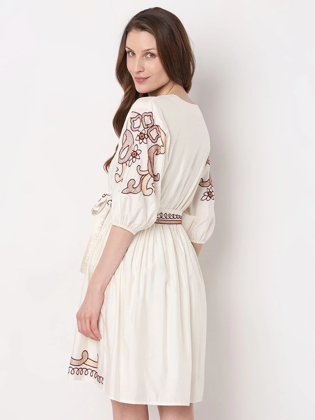 White Embroidered Print Shirt - Image 4