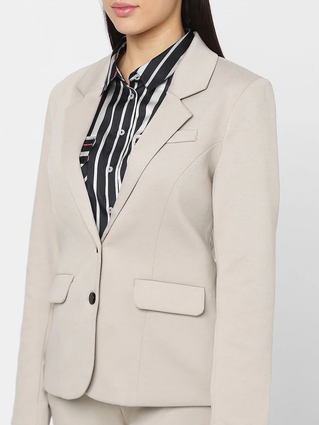 Beige Tailored Blazer - Image 5