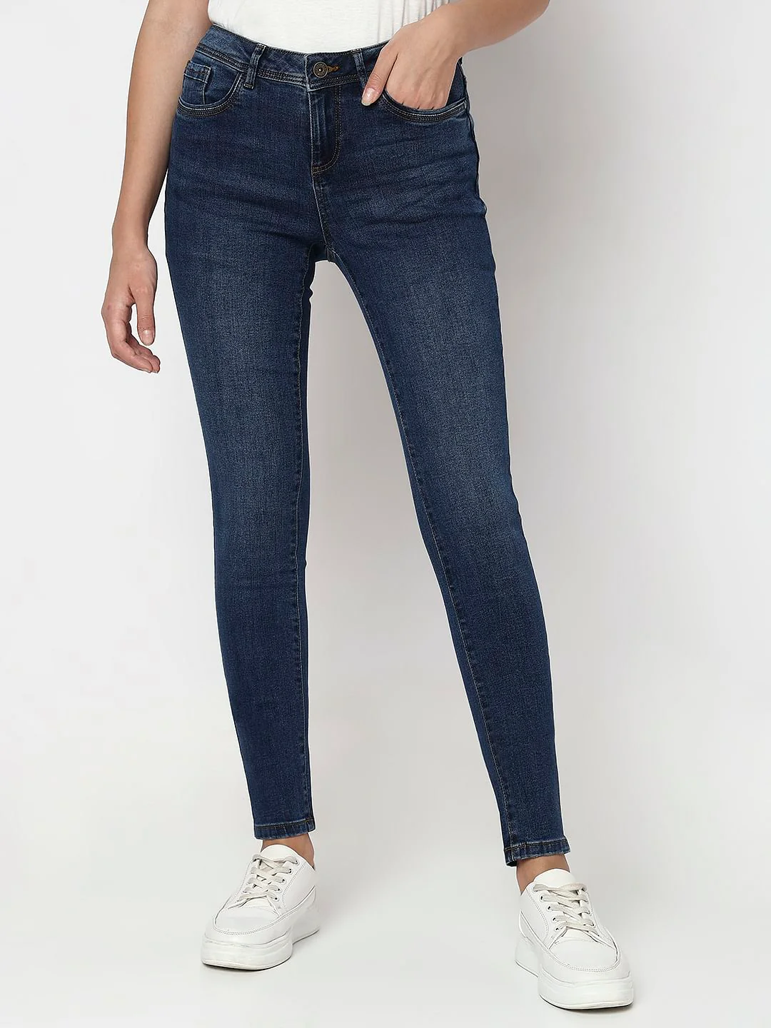 Blue Mid Rise Wendy Skinny Fit Jeans - Image 2