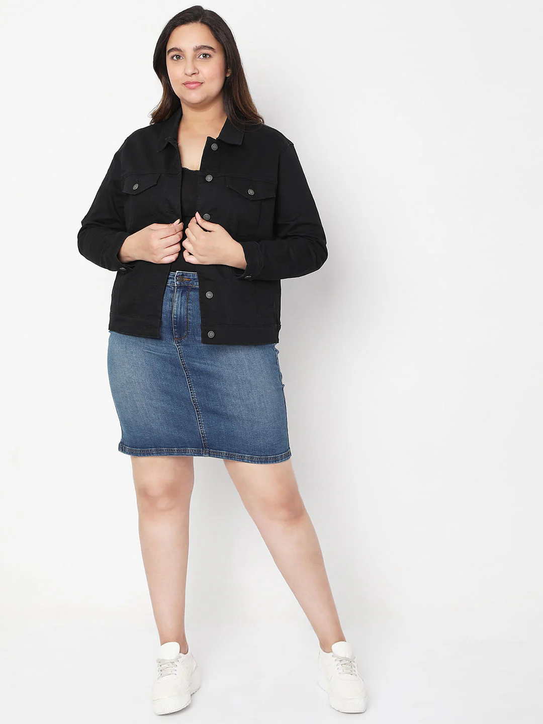 Curve Black Denim Jacket - Image 5