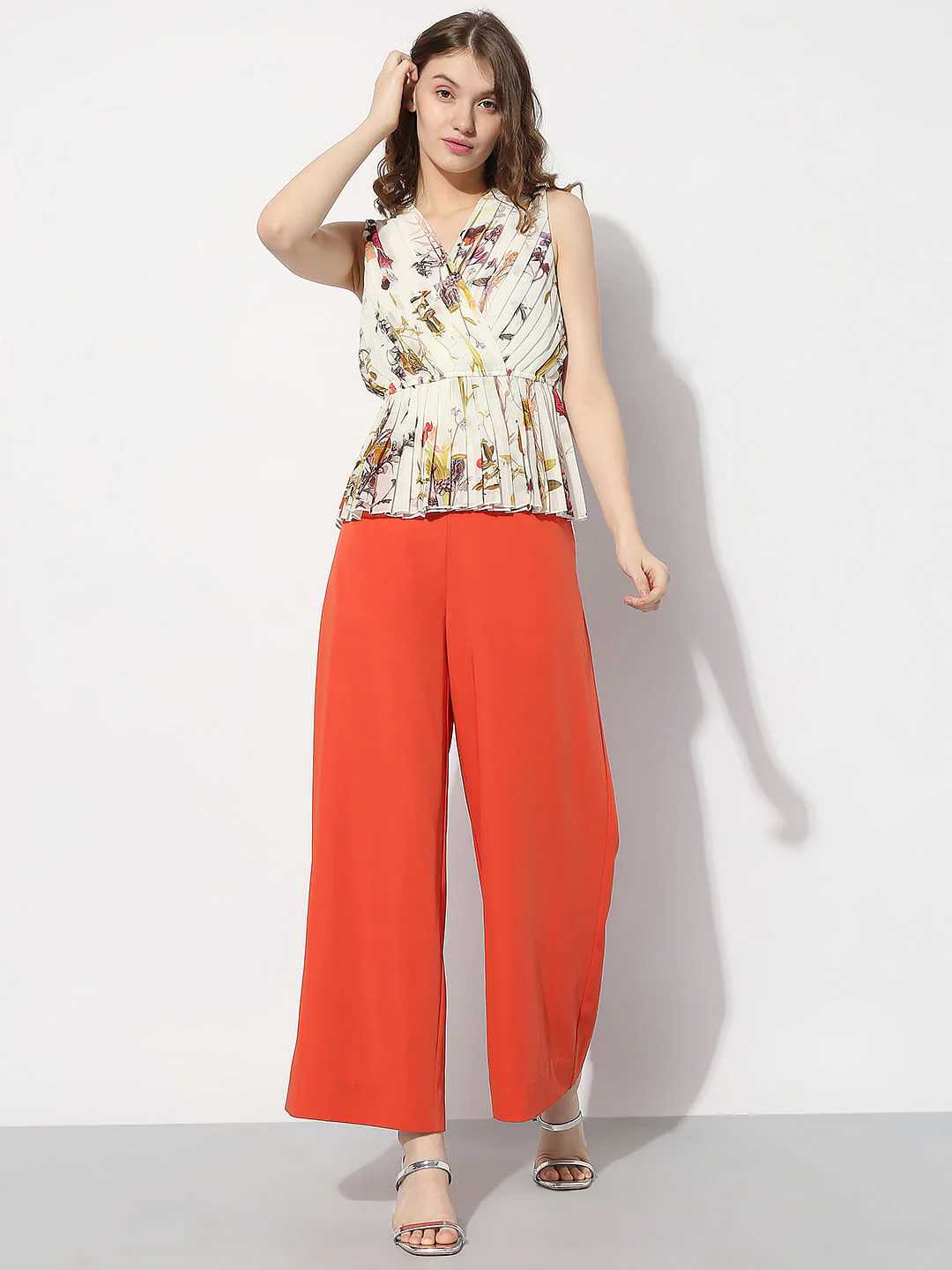Beige Floral Pleated Top - Image 5