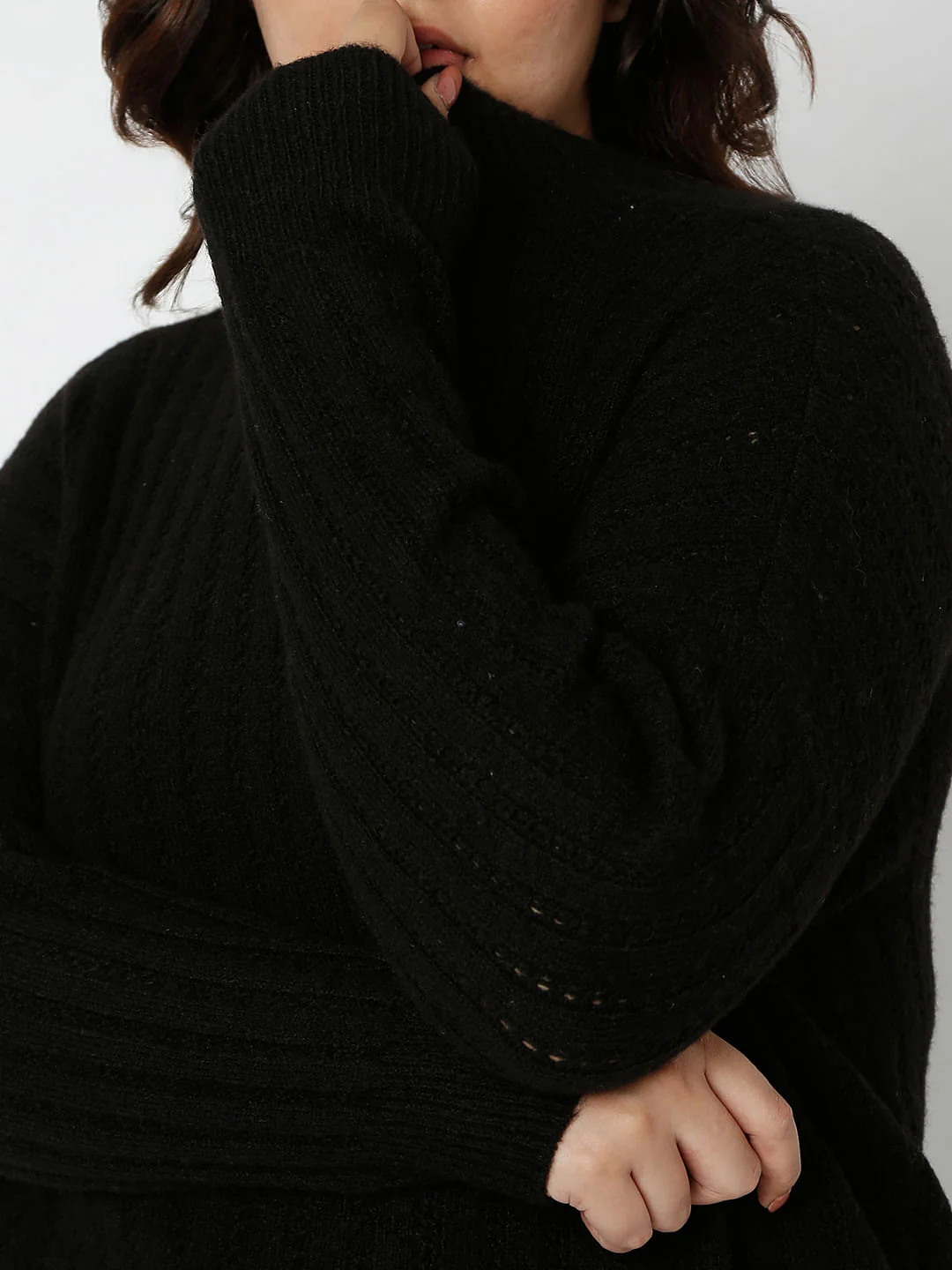Curve Black Pullover - Image 6