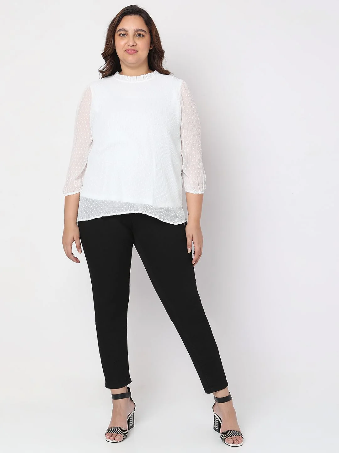 Curve White Printed Top - Image 5