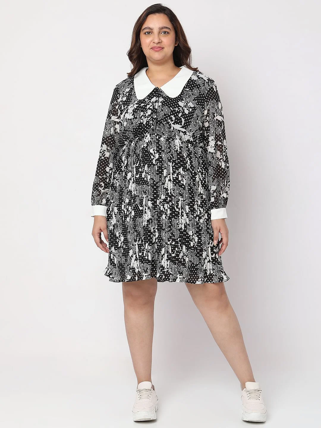 Curve Black Floral Fit & Flare Dress - Image 5