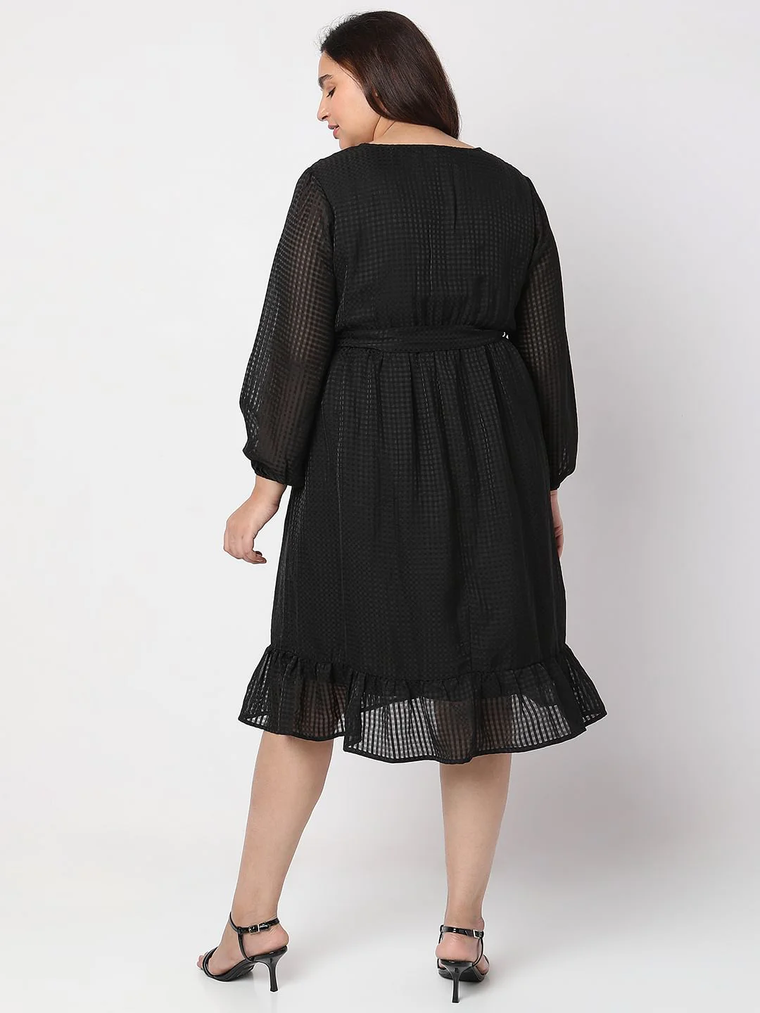 Curve Black Printed Midi Dress - Image 4