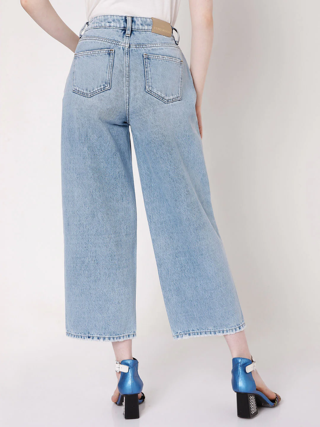 Blue High Rise Flared Jeans - Image 4