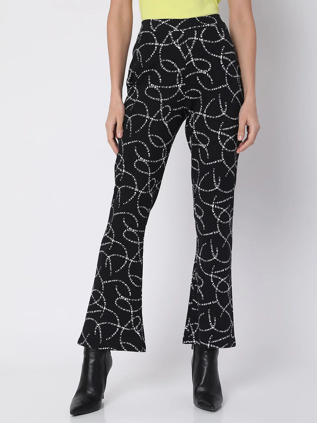 Black High Rise Printed Co-Ord Pants - Image 2