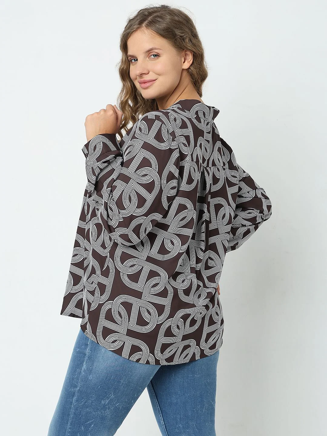 Curve Brown Abstract Print Top - Image 4