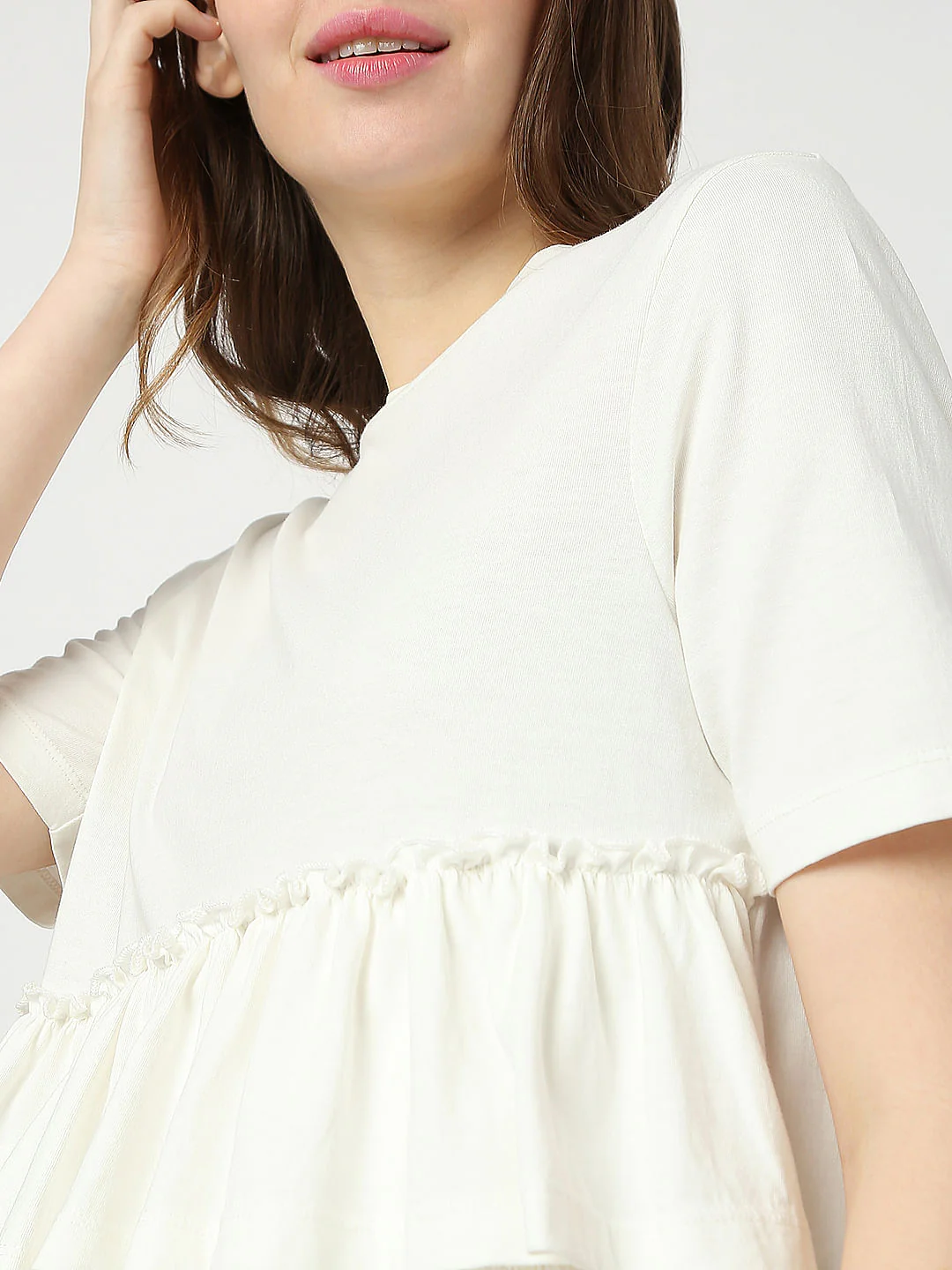 White Ruffle Detail Knit Top - Image 2