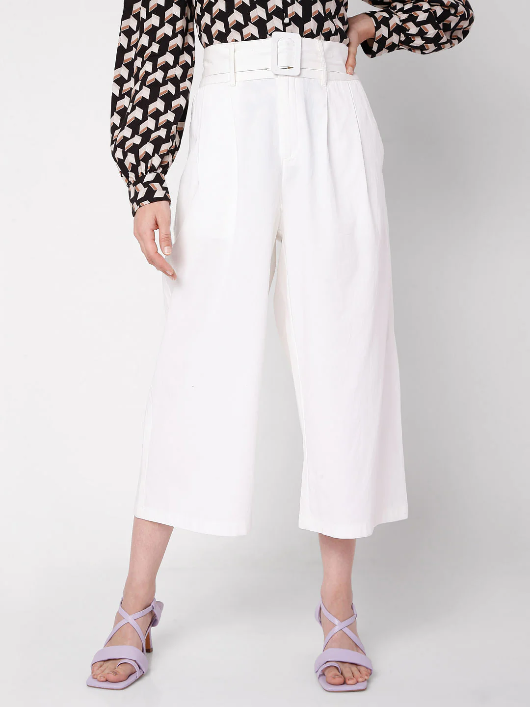 White Pants - Image 2
