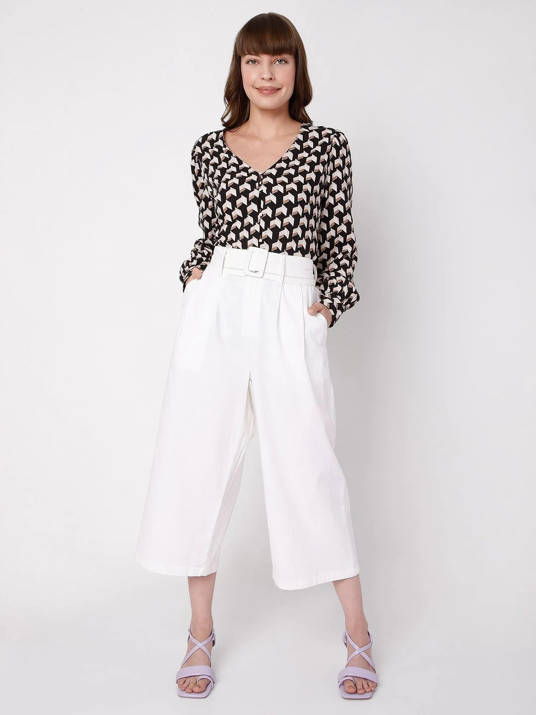 White Pants - Image 5