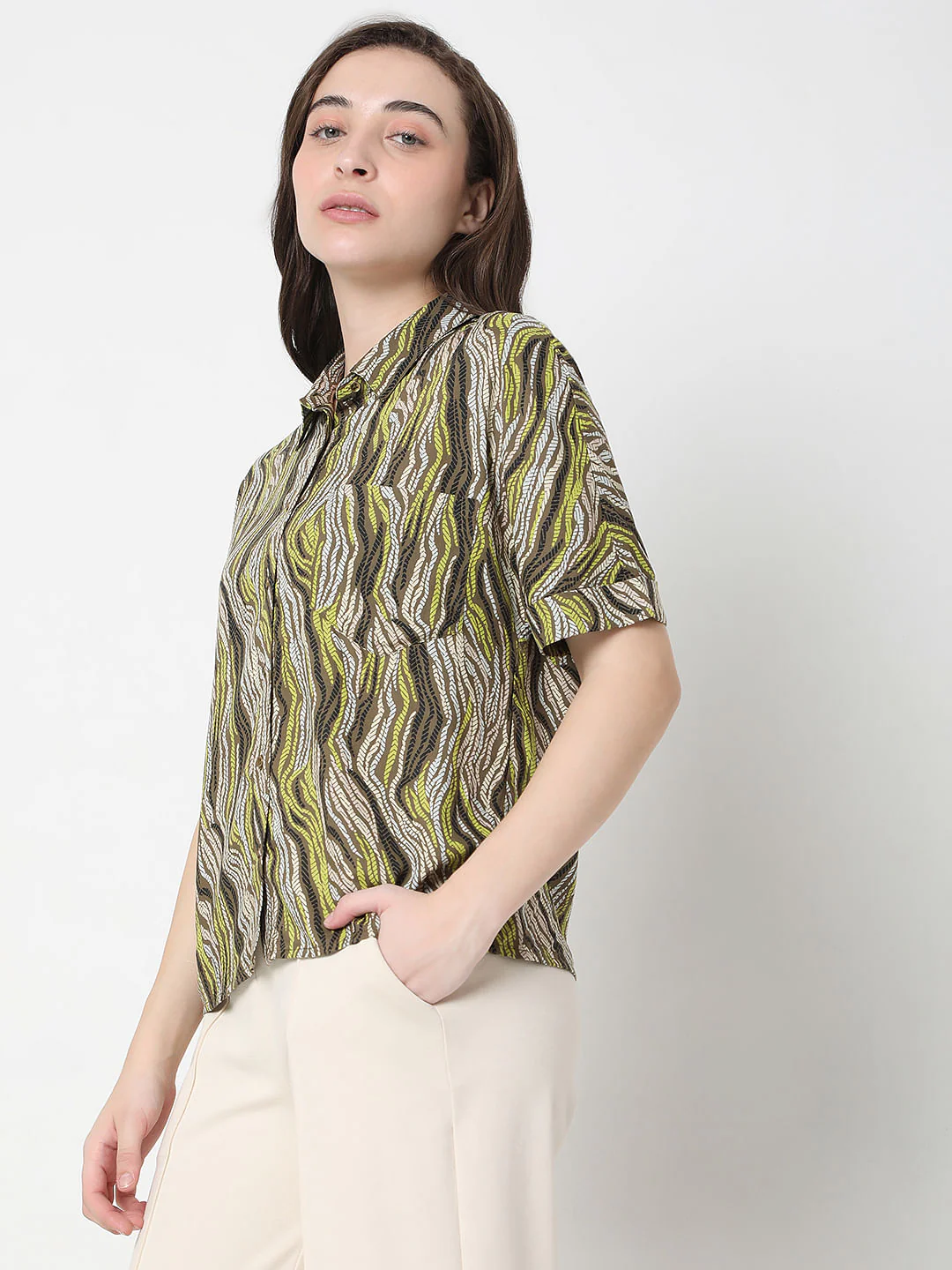 Green Abstract Print Shirt - Image 3