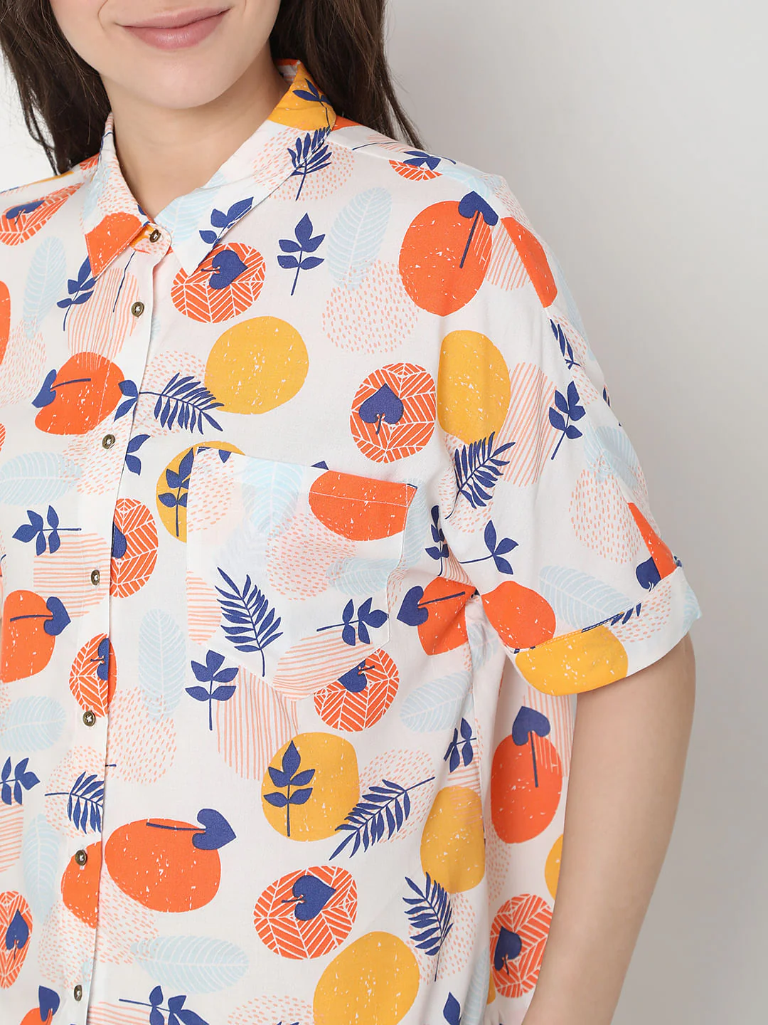 White Geometric Print Shirt - Image 6