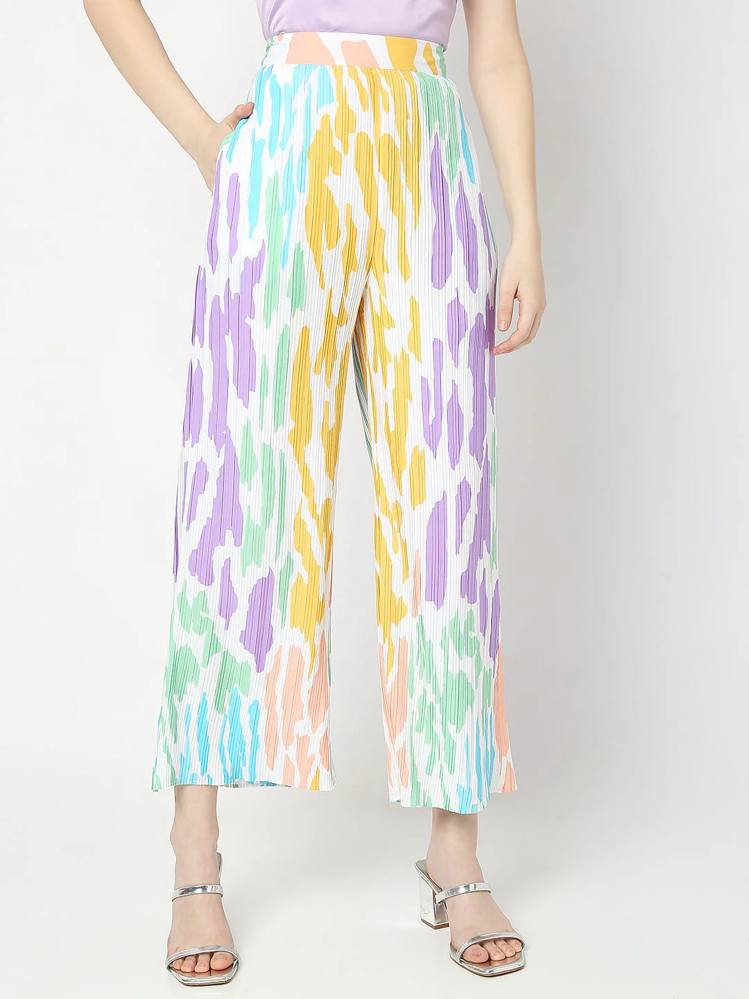 White Colourblocked Plisse Pants - Image 2