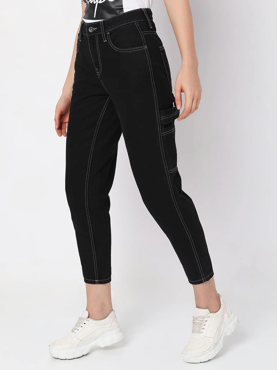 Black Mid Rise Jade Straight Fit Jeans - Image 3