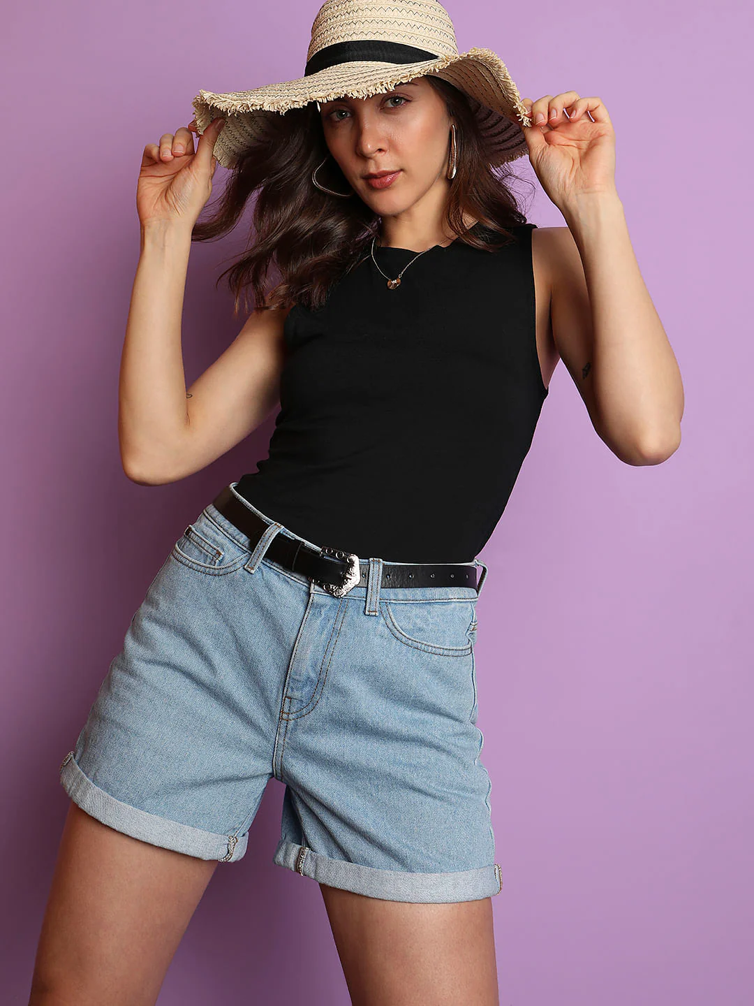 Black O-Neck Tank Top