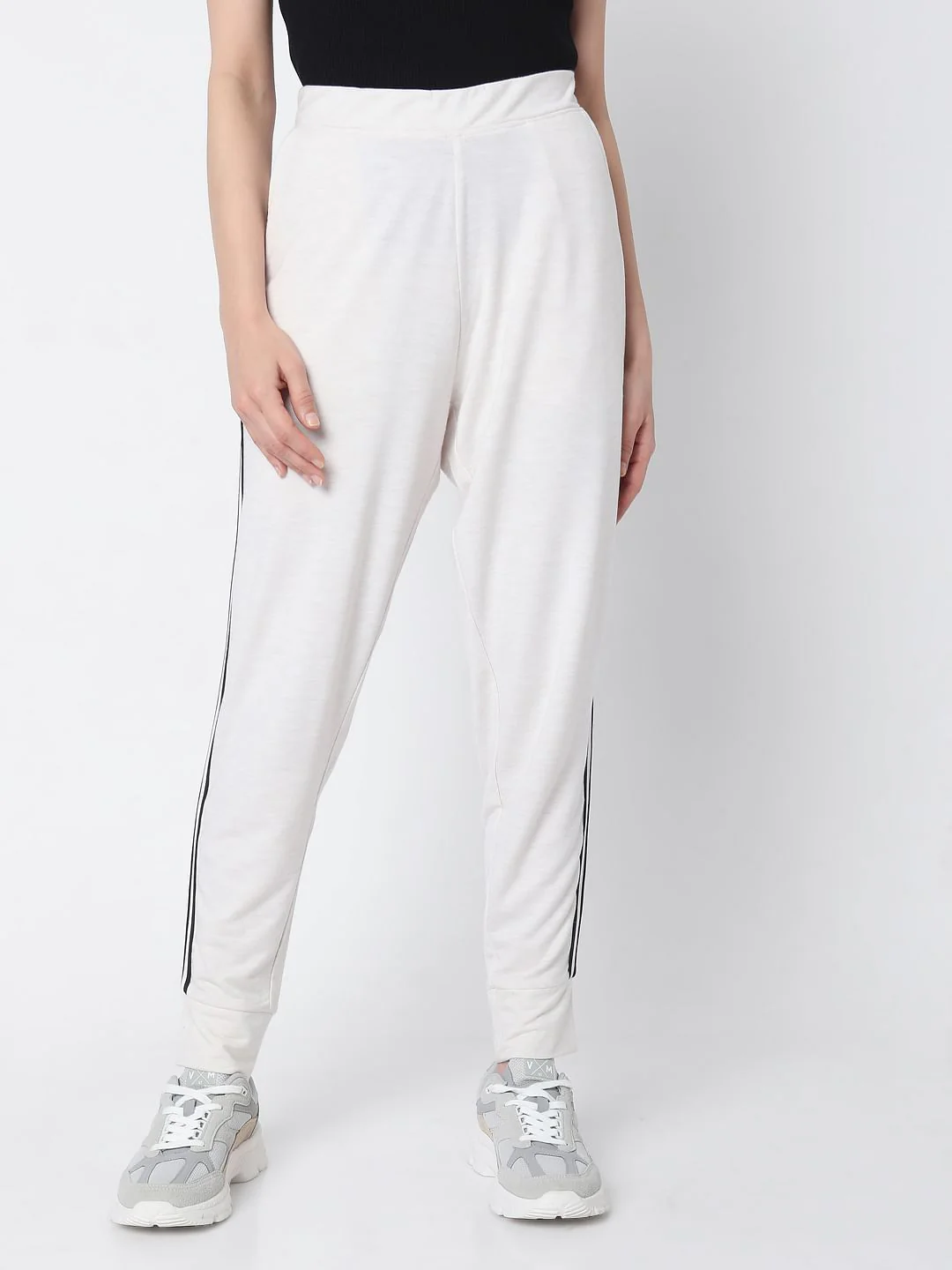White High Rise Co-Ord Set Sweatpants - Image 2