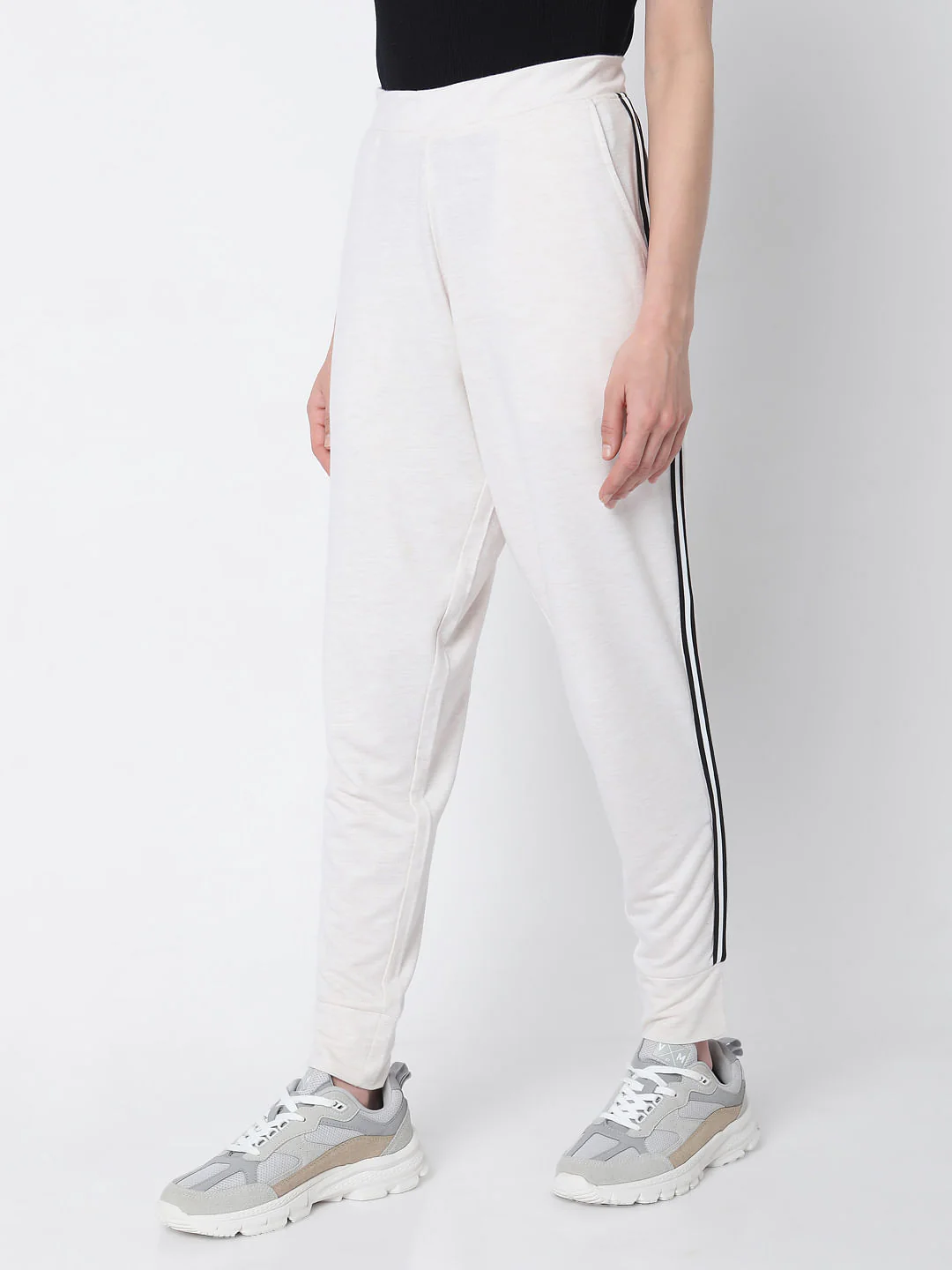 White High Rise Co-Ord Set Sweatpants - Image 3