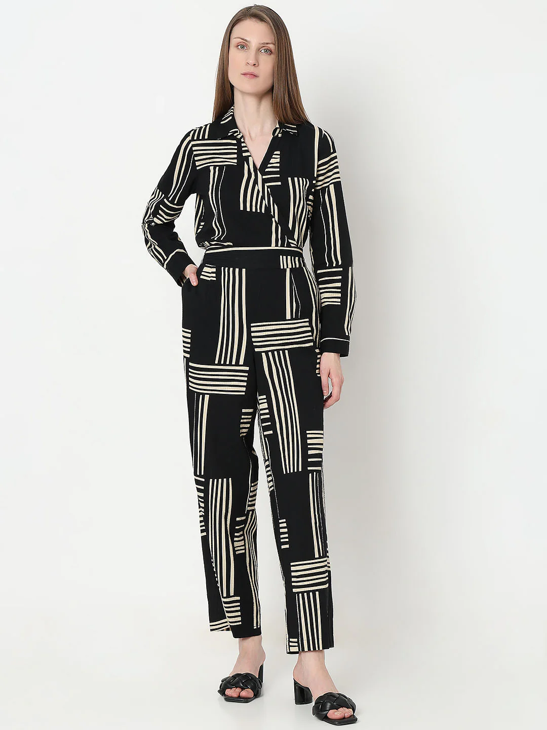 Black High Rise Printed Co-Ord Set Pants - Image 5