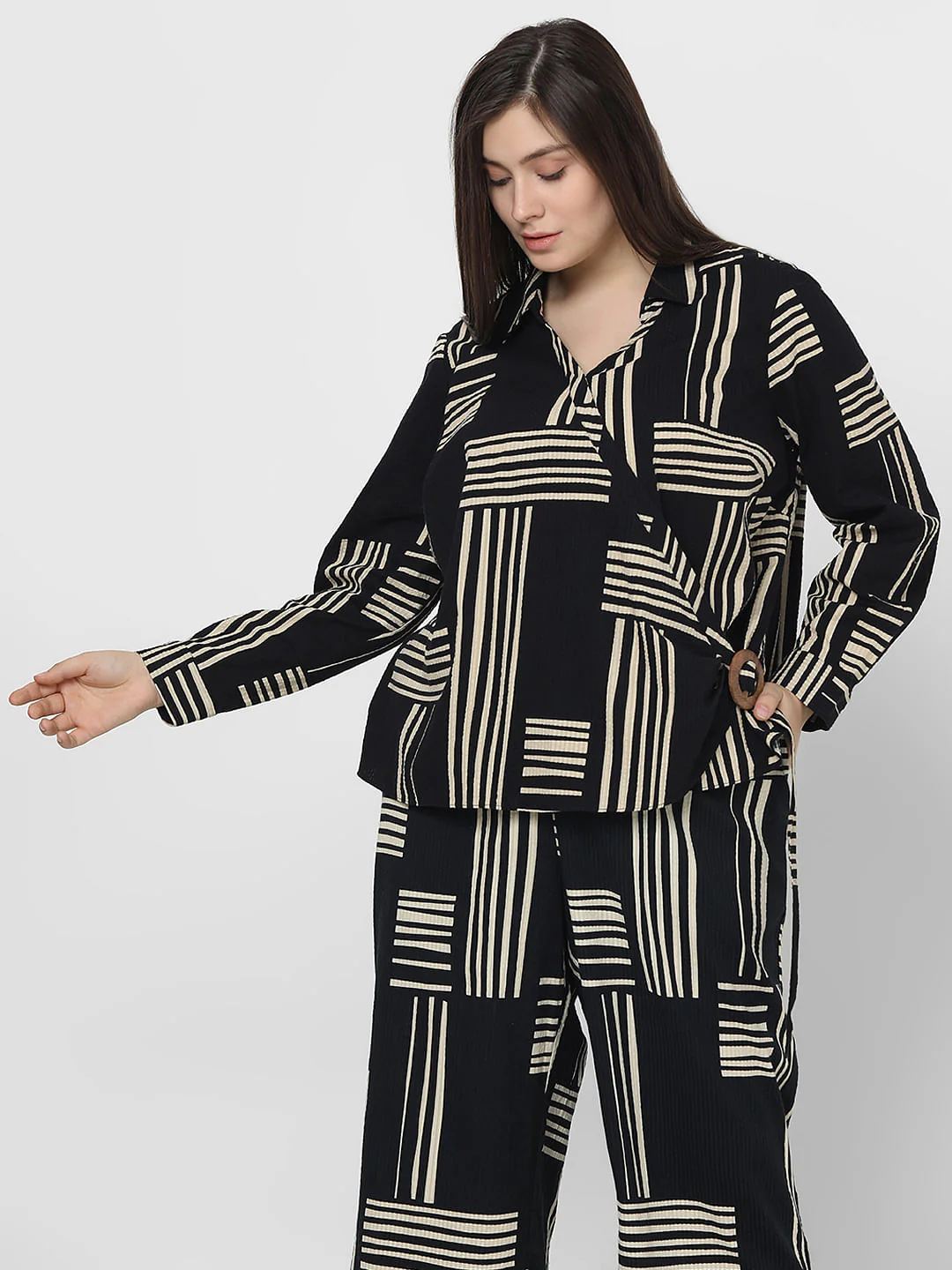 Curve Black Printed Co-Ord Set Shirt - Image 2