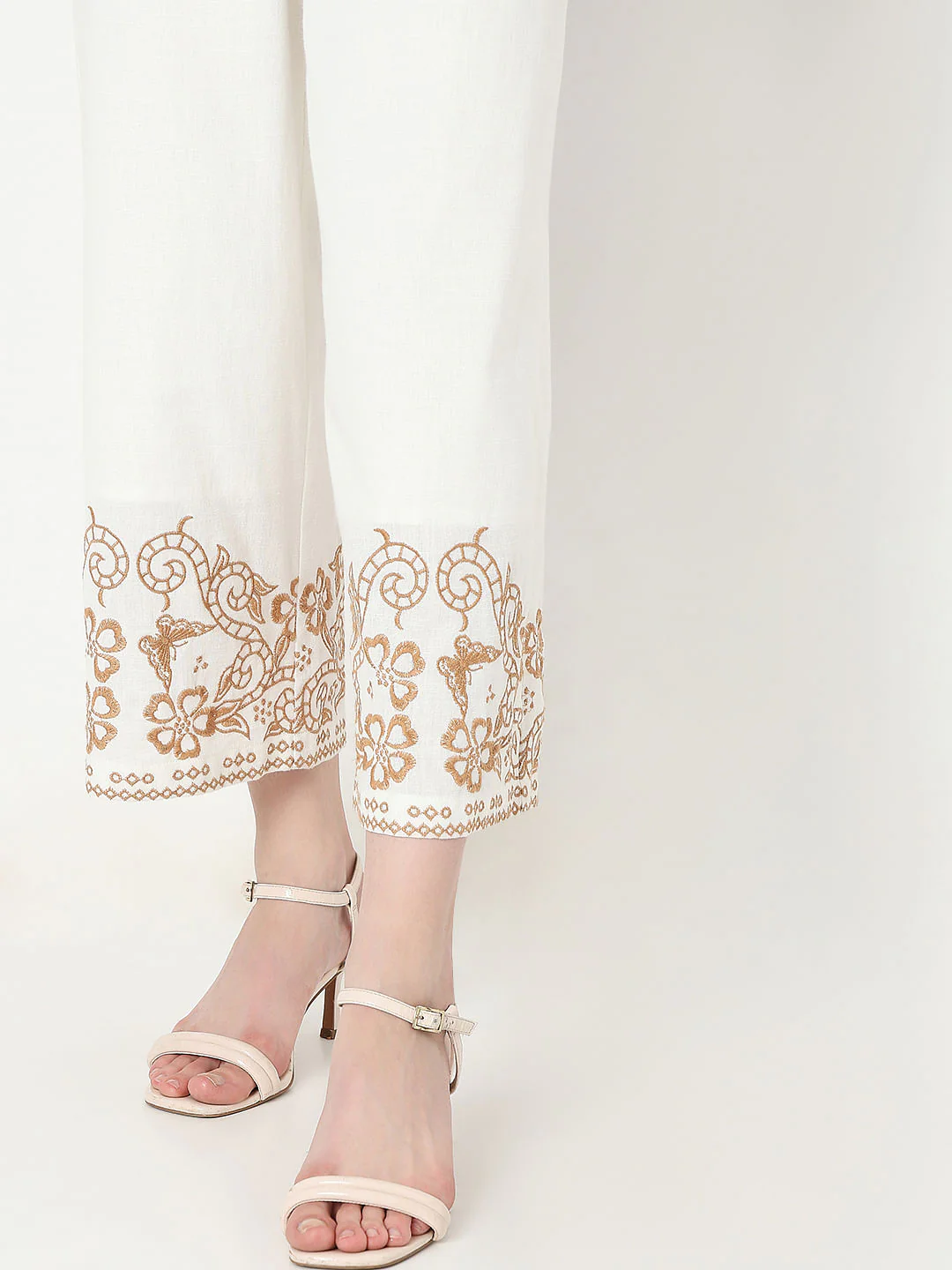 White Embroidered Co-Ord Set Pants - Image 6
