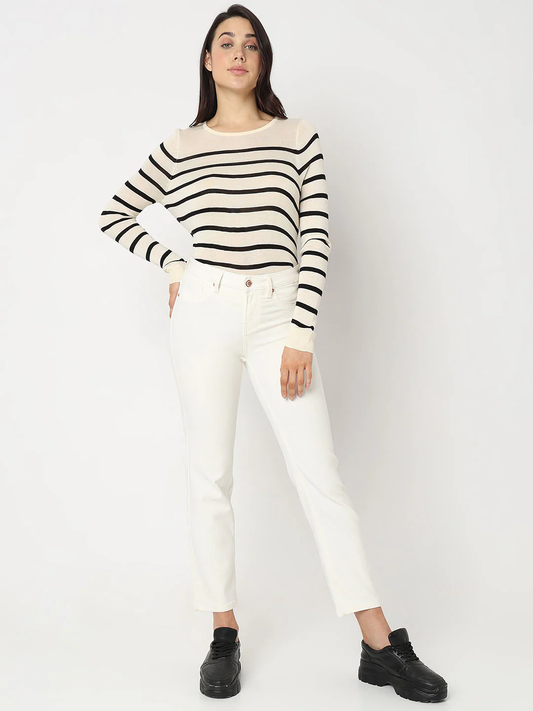 White Mid Rise Wendy Skinny Fit Jeans - Image 5