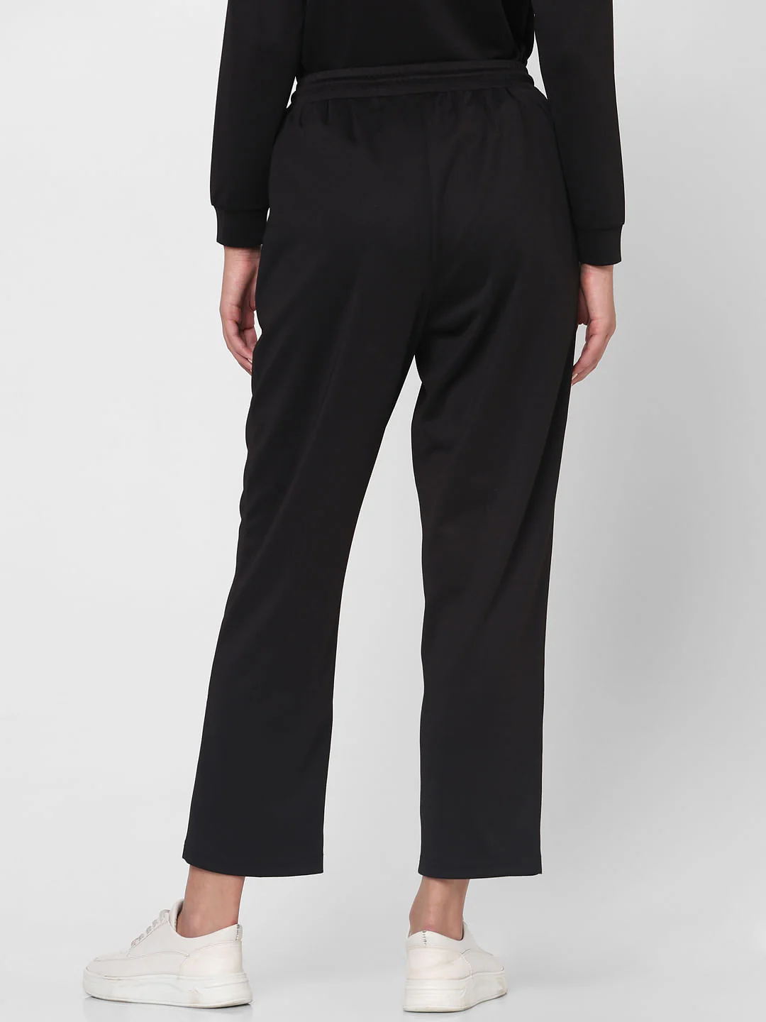 Black High Rise Co-Ord Set Sweatpants - Image 4