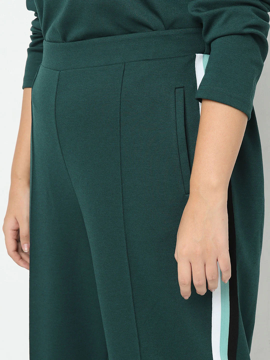 Curve Green High Rise Striped Co-Ord Set Sweatpants - Image 8