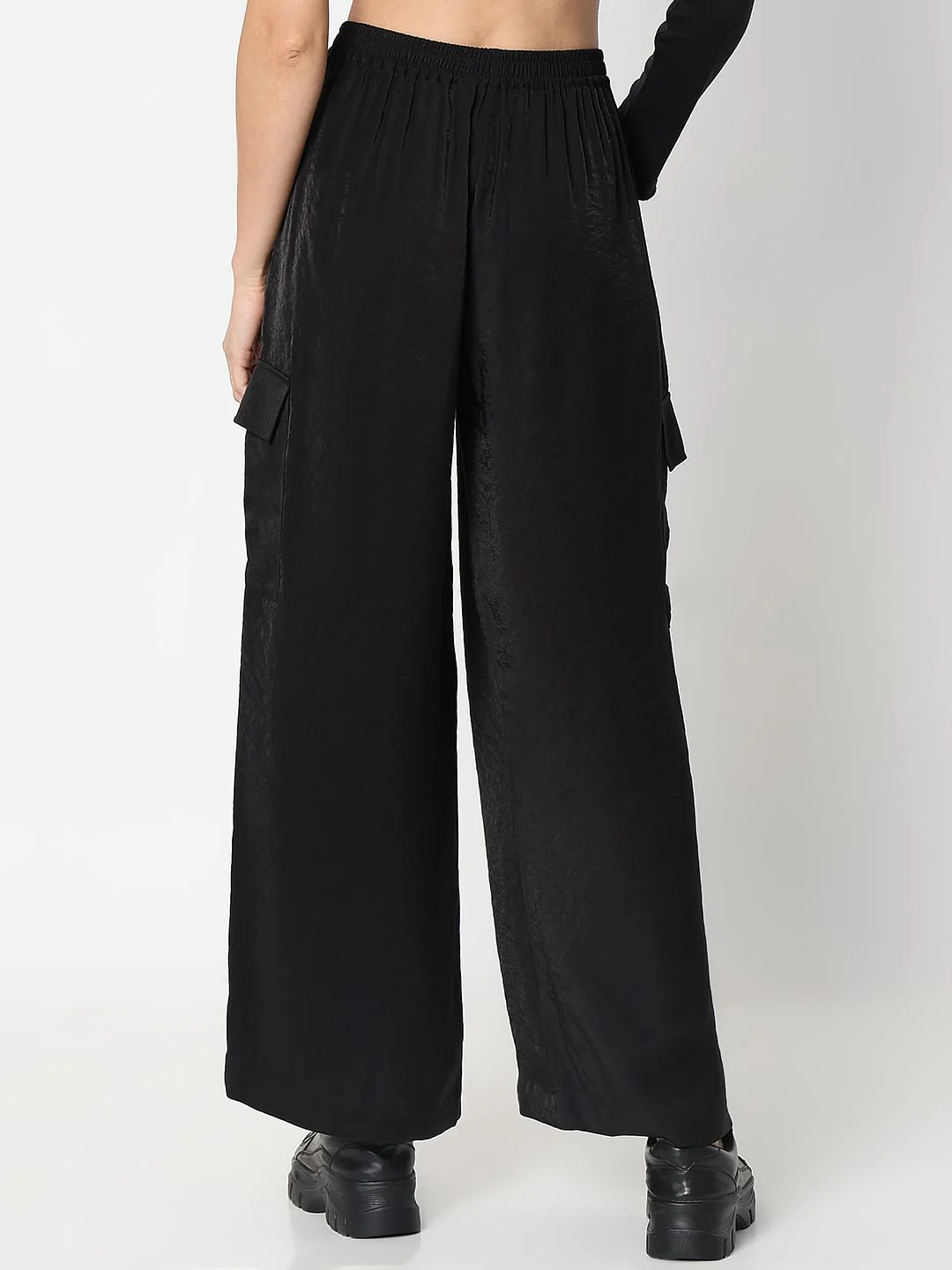 Black High Rise Loose Fit Pants - Image 4