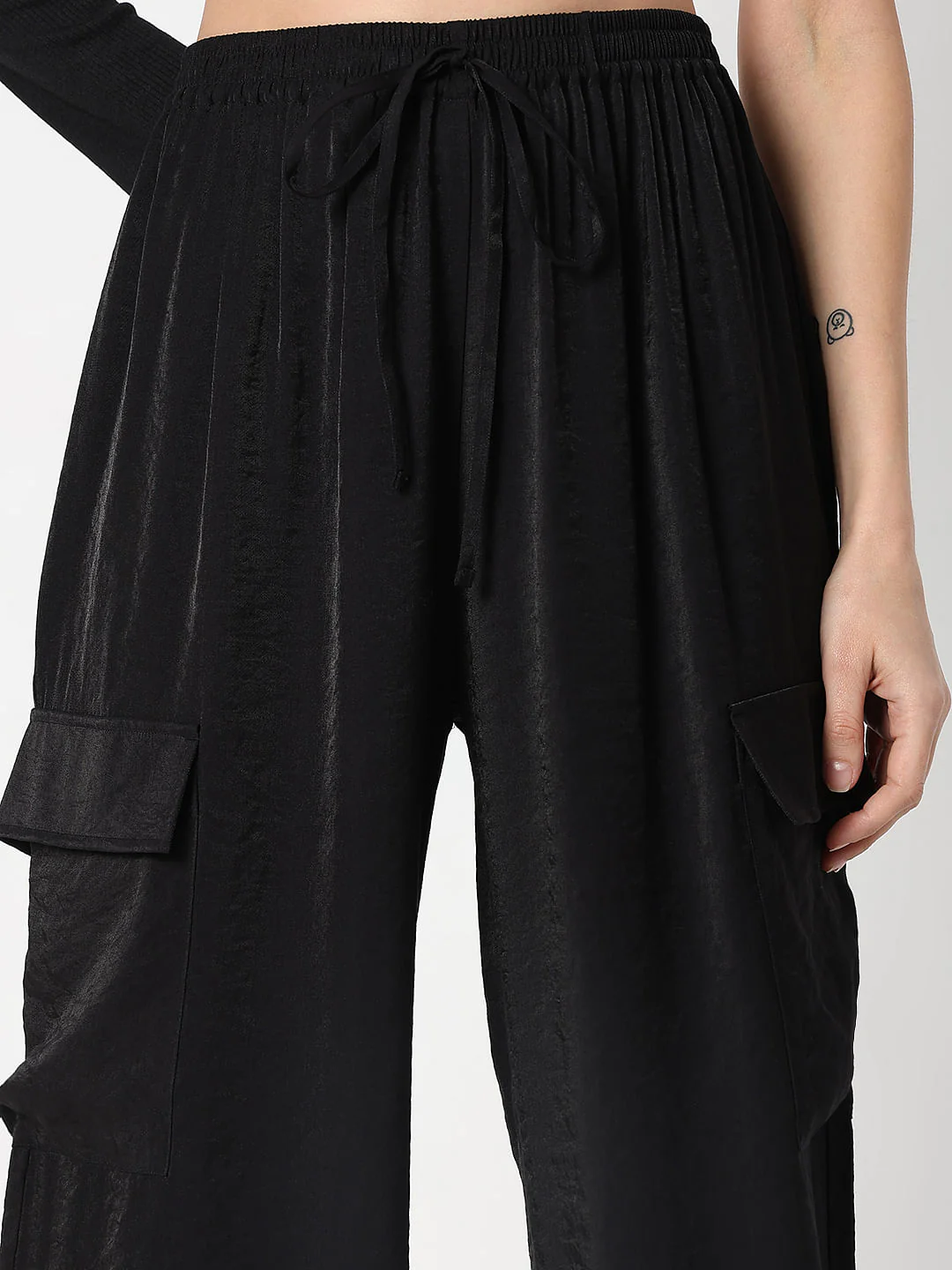 Black High Rise Loose Fit Pants - Image 6