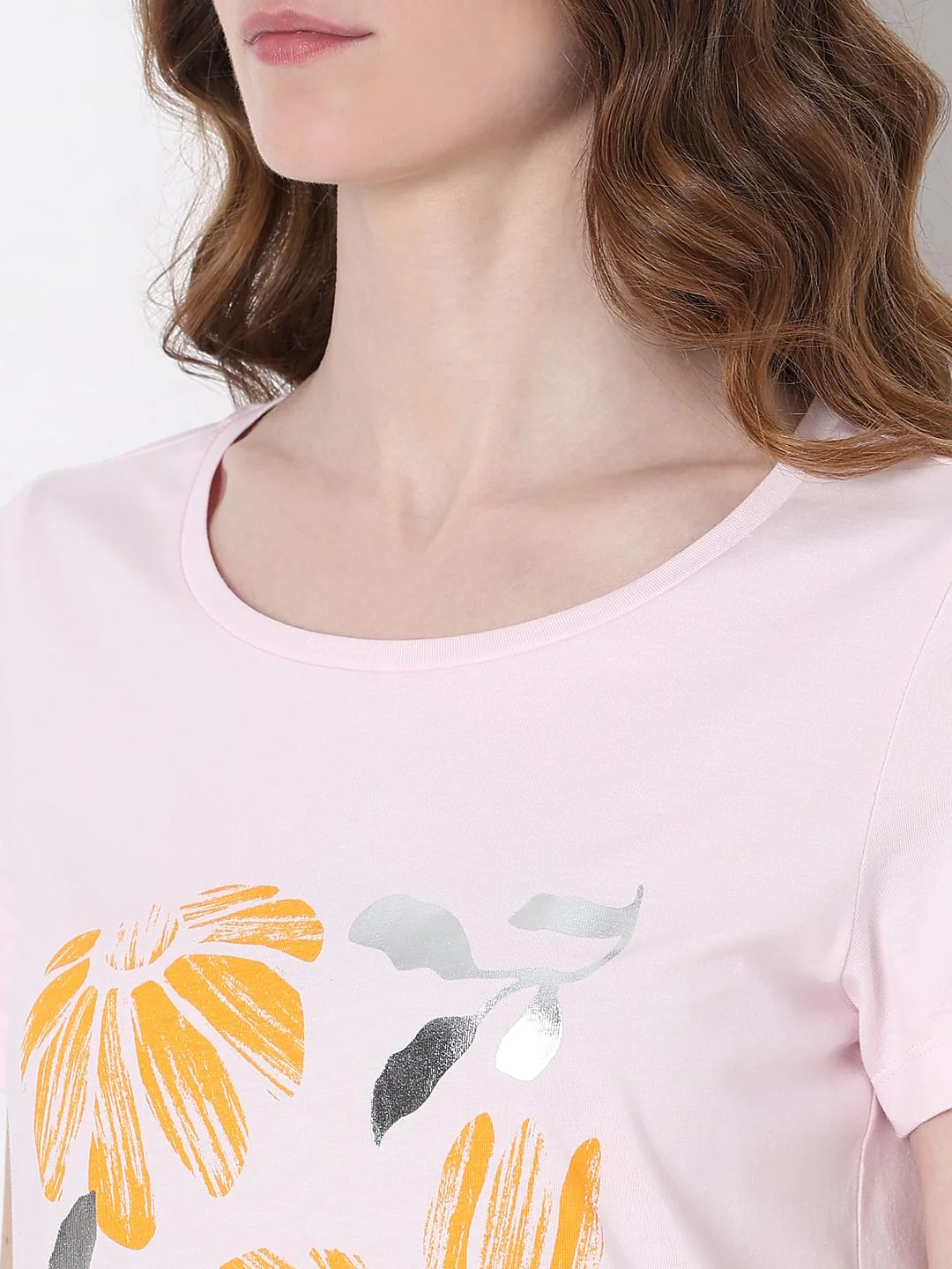 Light Pink Floral Print T-Shirt - Image 8
