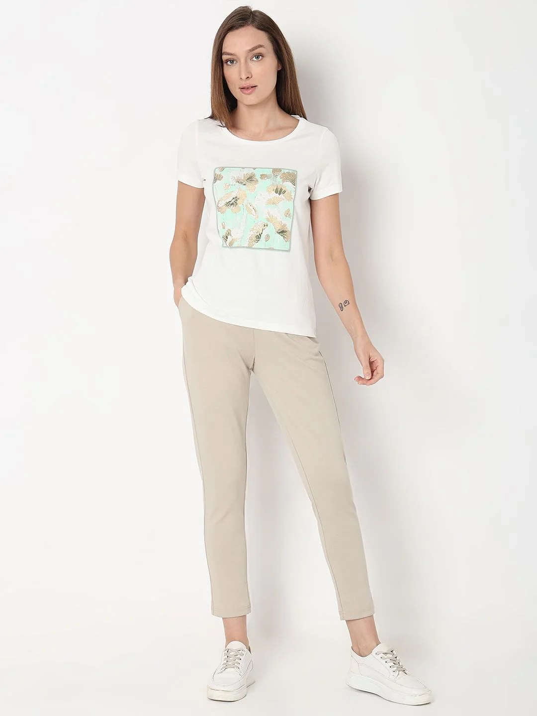 White Graphic Print T-Shirt - Image 5