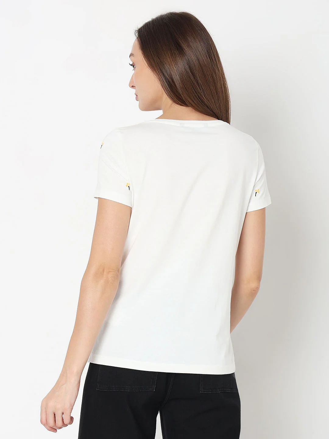 White Embroidered Print T-Shirt - Image 4