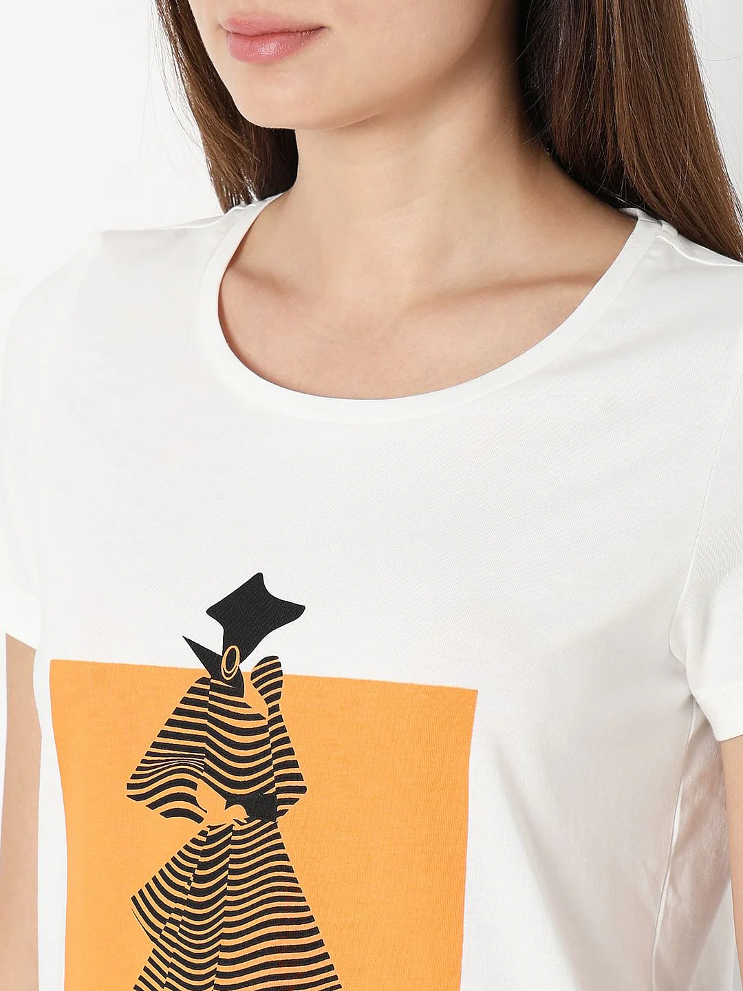 White Graphic Print T-Shirt - Image 8