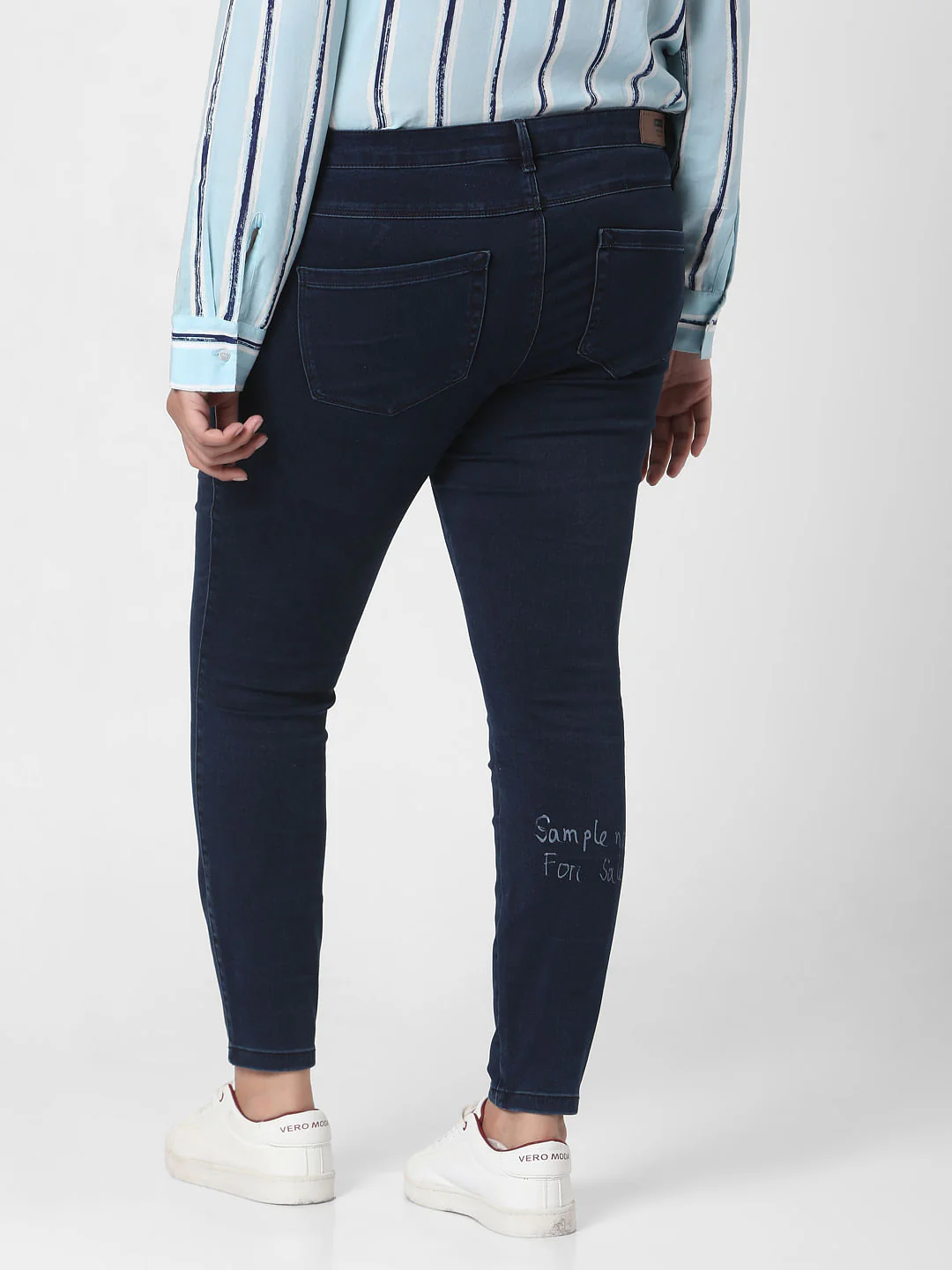 Curve Blue Mid Rise Jeggings - Image 4
