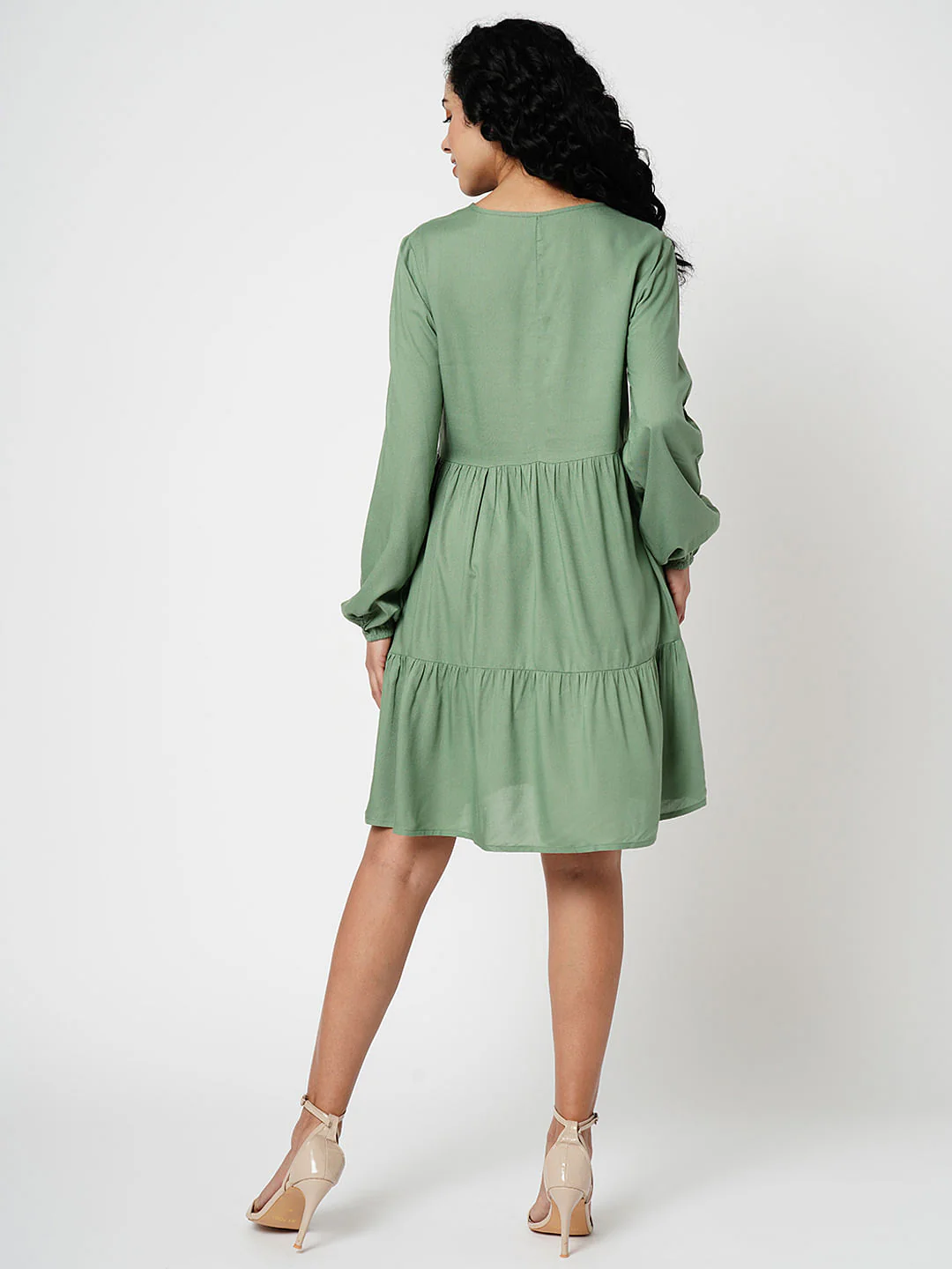 I.Scenery By Vero Moda Green Tiered Dress - Image 4