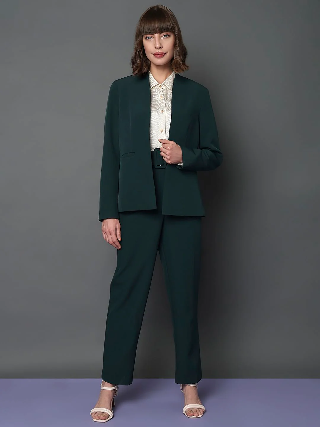 Green Front Open Co-Ord Set Blazer - Image 4