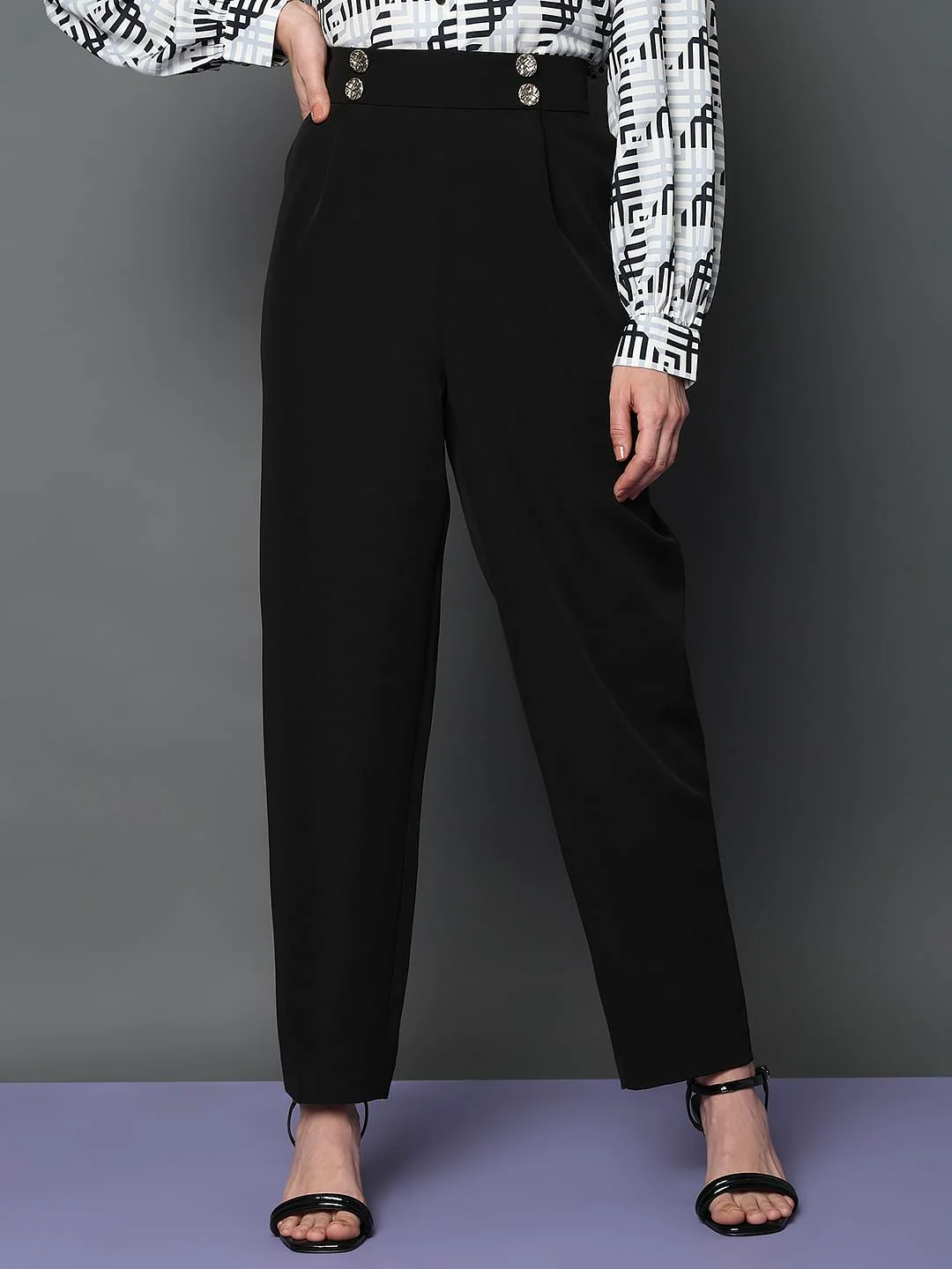Black High Rise Straight Fit Pants - Image 2